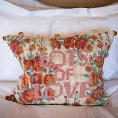 La Ruinette-stylish 2-bed With Pool & Gym Access