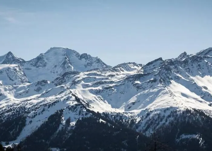 La Ruinette-stylish 2-bed In Centre Апартаменти Верб'є