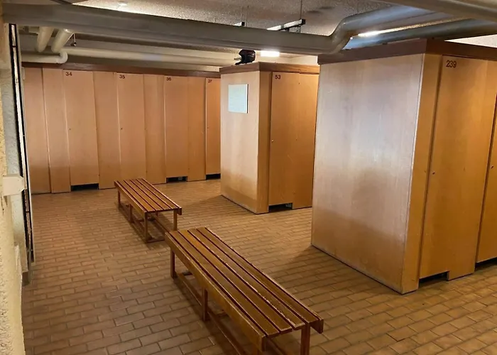 Апартаменти La Ruinette-stylish 2-bed In Centre *